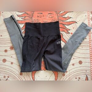 Stylish Black and Gray Leggings